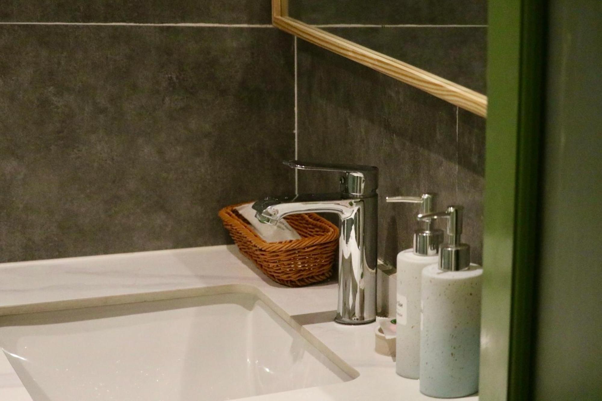 The Urban Westlake Apartment Hà Nội Ngoại thất bức ảnh